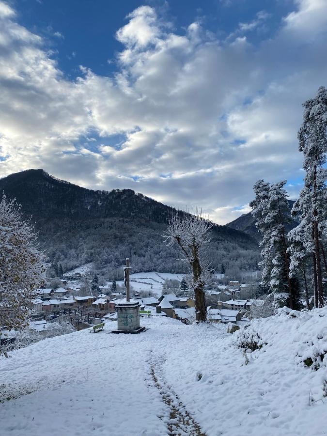 Maison Situee Au Val De Baubere, Petite Vallee A Cote Du Village De Seix